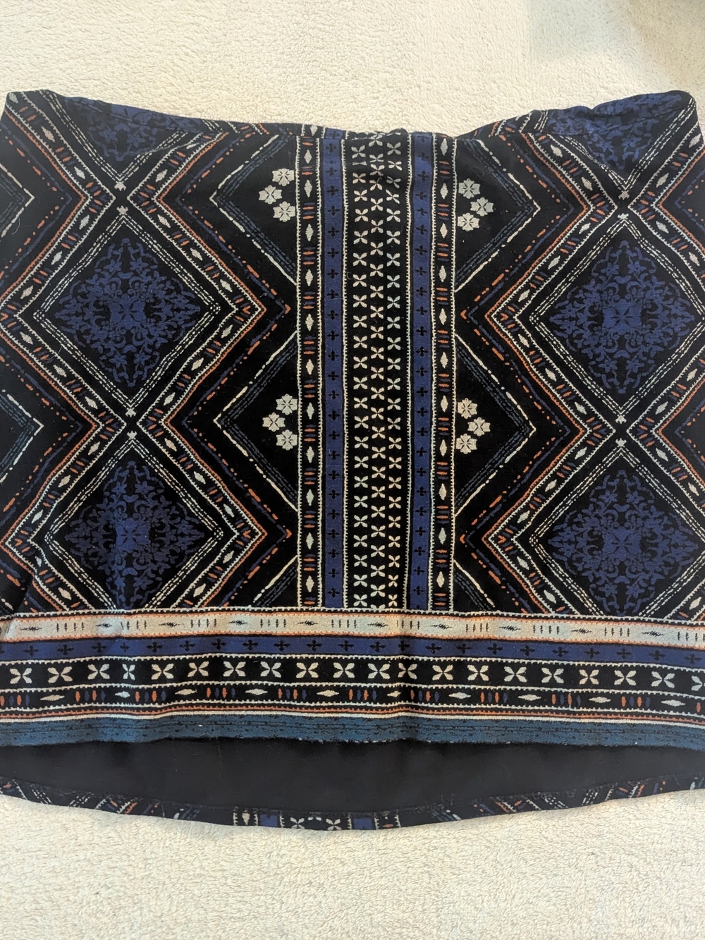 Skies Are Blue Navy & Black Printed Strapless Top